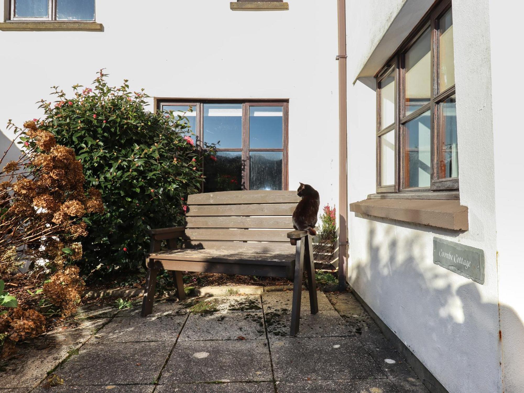 Coombe Cottage South Molton Exterior photo